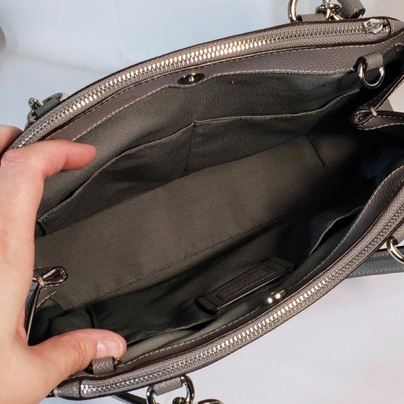 Coach-crossgrain Brook mini, carry all hand bag, like new. w/crossbody strap - Picture 10 of 14